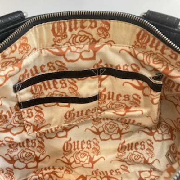 Vintage Guess Bag with lock - Picture 8 of 9
